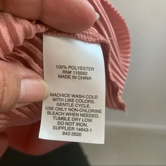 a.n.a. Pleated Pink Blouse - Picture 6 of 6